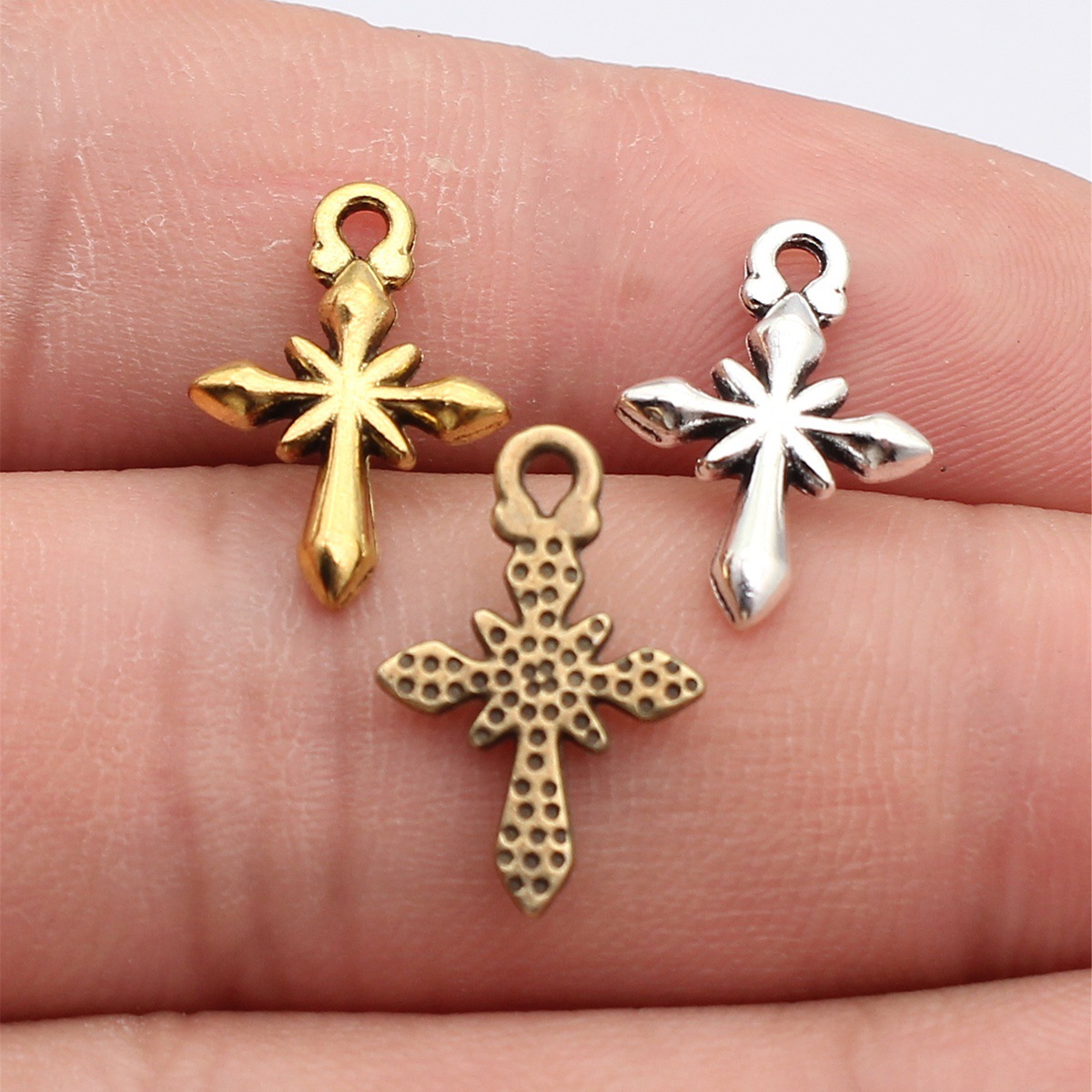 WYSIWYG 40pcs 18x12mm 3 Colors - Vintage Fashion Nova reseña y precio