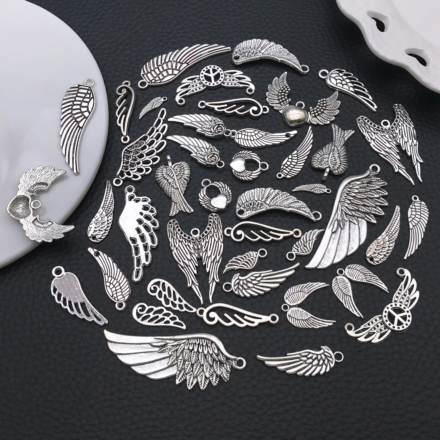 Angel Wing Charms, New 22/42 P - Vintage Fashion Nova reseña y precio