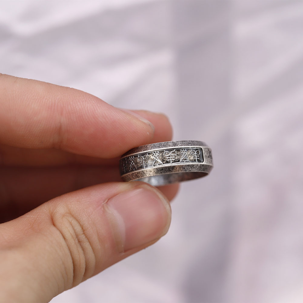 2024 New Vintage Ring Lucifer  - Vintage Fashion Guide reseña y precio